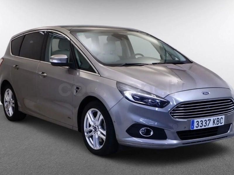 Usado Ford S-MAX Titanium 180 CV (132 kW) 2017 Gris / plata Monovolumen