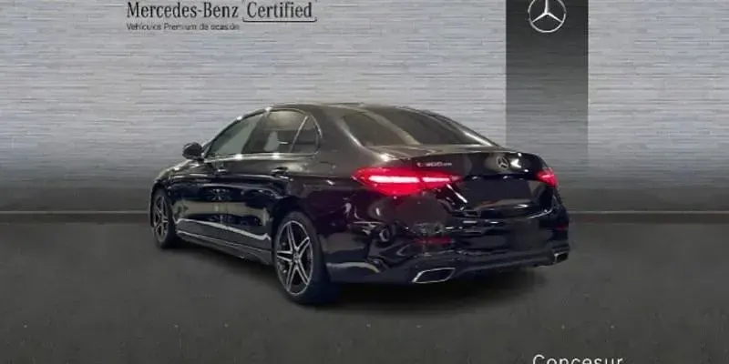 Usado Mercedes C300e 313 CV (230 kW) 2024 Negro Berlina