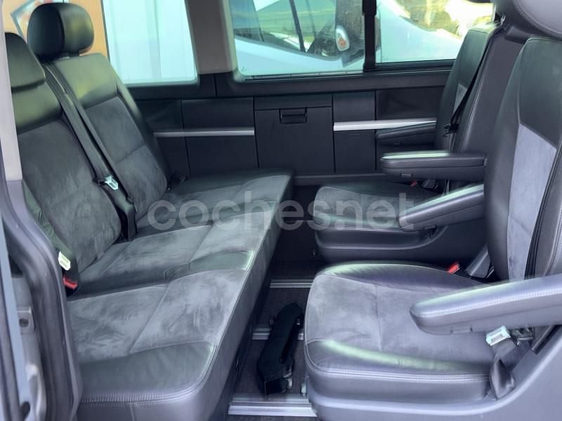 Usado VW Multivan Highline 180 CV (132 kW) 2010 Gris / plata Van