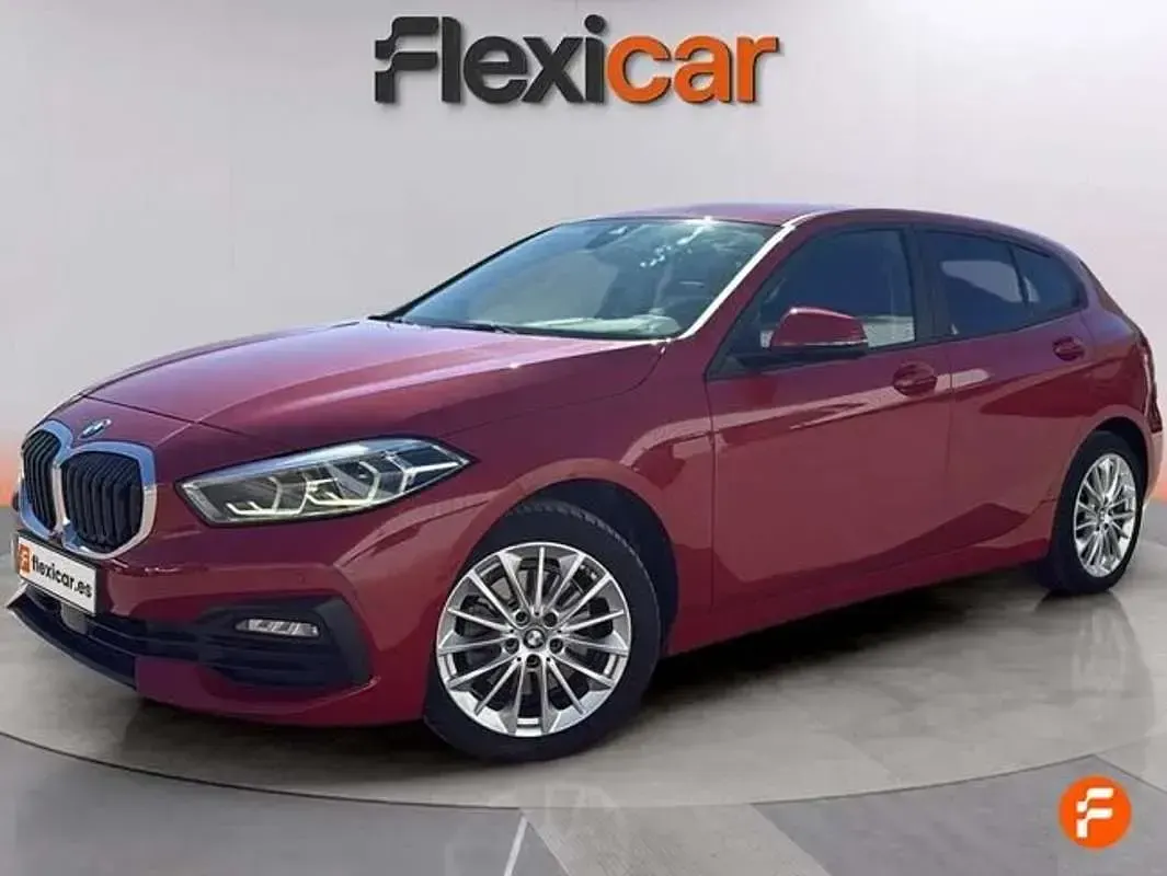 Usado BMW 116 M Sport 136 HP (100 kW) 2022 Vermelho Citadino
