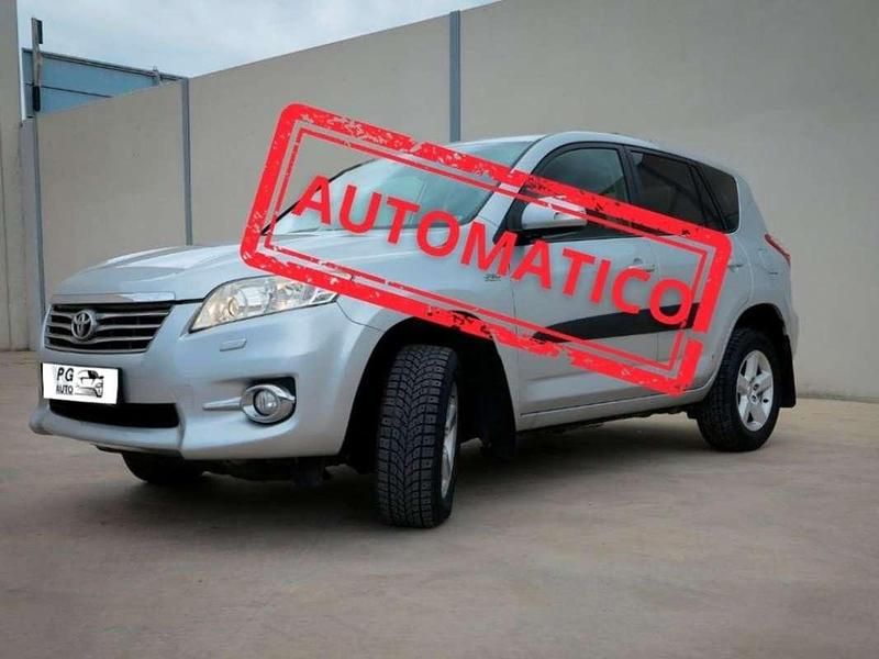 Usado Toyota RAV4 Executive 150 CV (110 kW) 2012 Plateado SUV