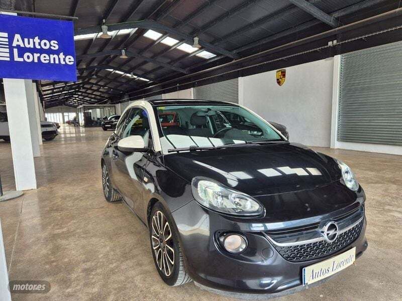 Usado Opel Adam 90 CV (66 kW) 2016 Negro Utilitario