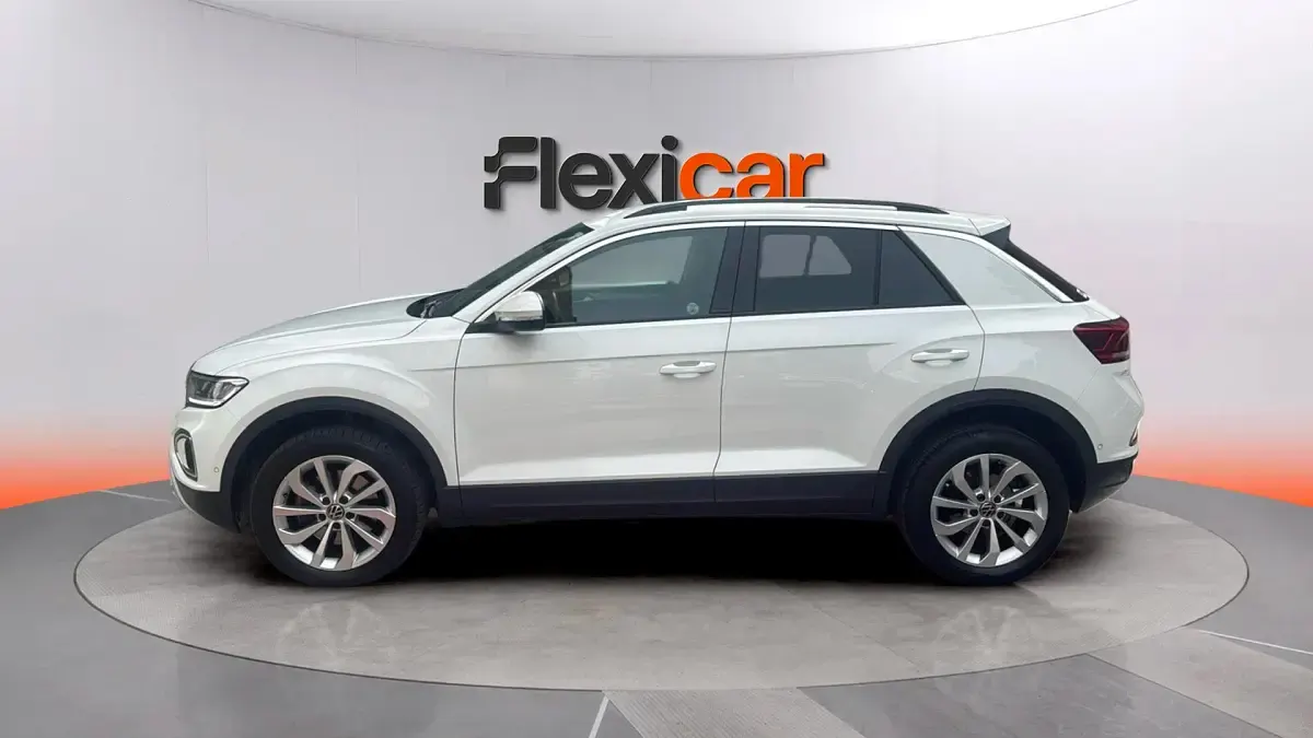Usado VW T-Roc Life 150 CV (110 kW) 2023 Blanco SUV