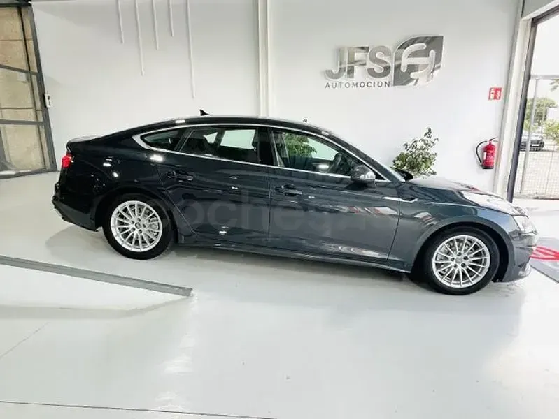Usado Audi A5 Sportback Advanced Plus 163 CV (119 kW) 2020 Gris / plata Utilitario