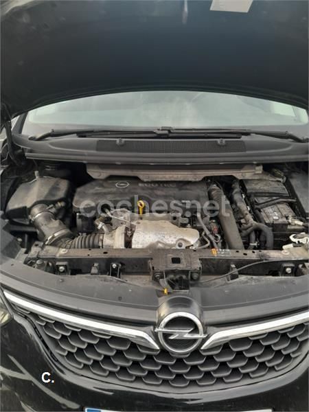 Negro Usado 2017 Opel Zafira Excellence Monovolumen | 14.999 € (Un poco caro) - Imagen 1/4