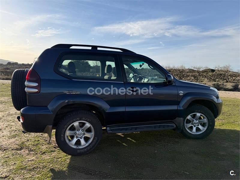 Usado Toyota Land Cruiser 163 CV (119 kW) 2005 Azul SUV