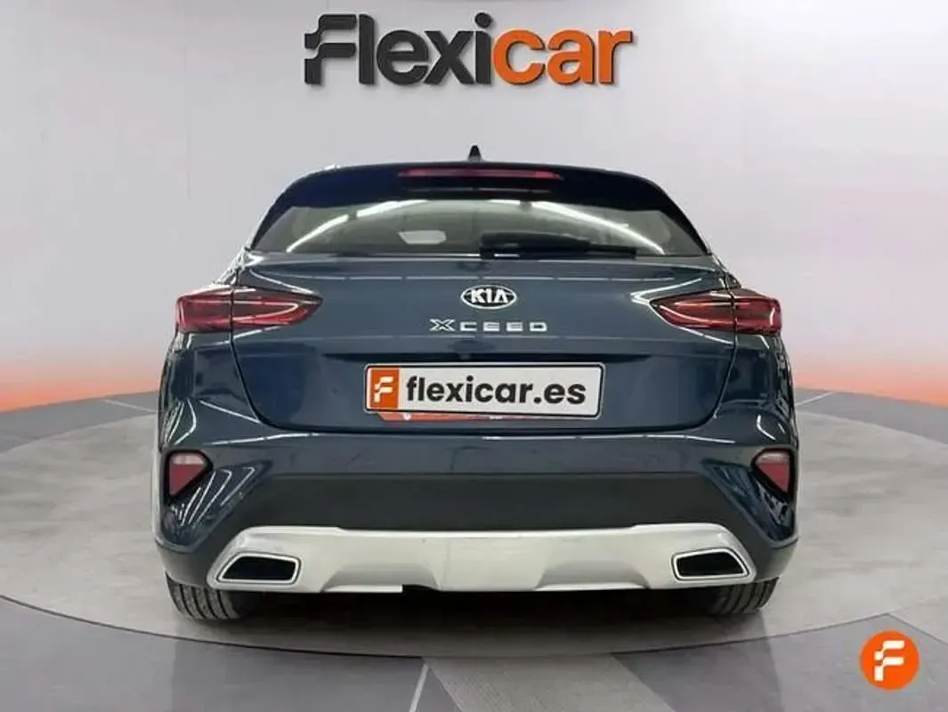 Usado Kia XCeed 136 CV (100 kW) 2019 Azul SUV