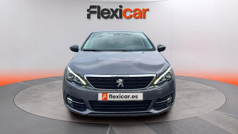 Usado Peugeot 308 Access 110 CV (80 kW) 2020 Gris Utilitario