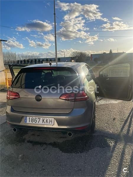 Usado VW Golf VII GTD 184 CV (135 kW) 2014 Gris / plata Berlina