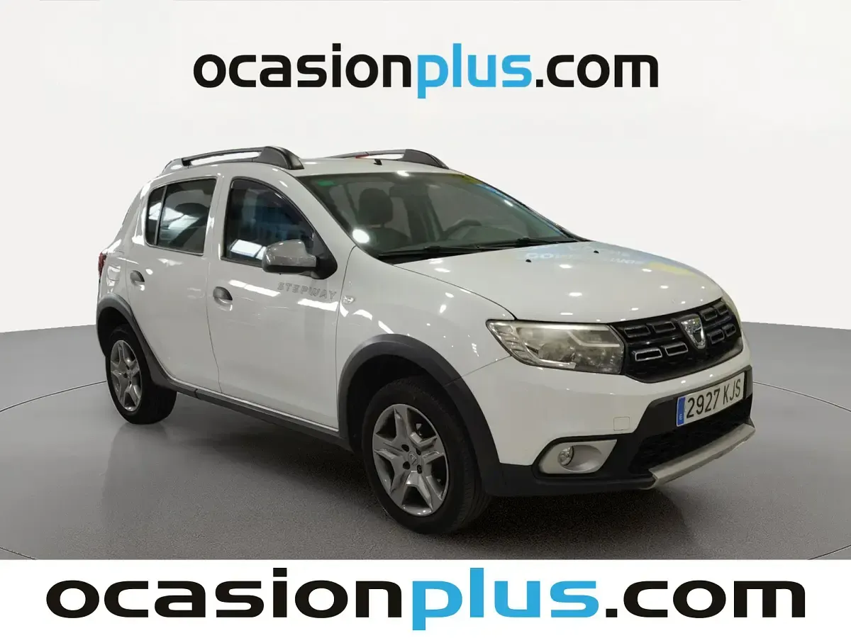 Usado Dacia Sandero Stepway 90 CV (66 kW) 2018 Blanco Utilitario