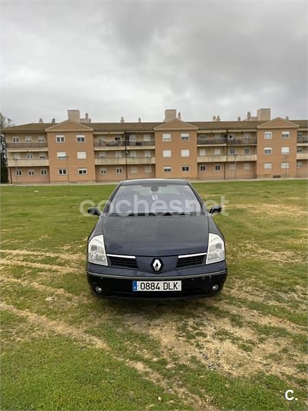 Usado Renault Vel Satis 150 CV (110 kW) 2005 Azul Utilitario