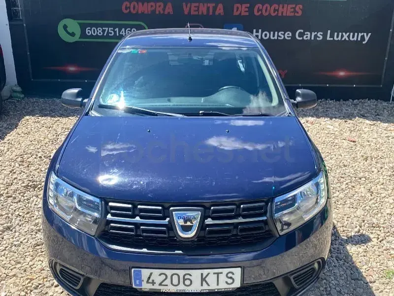 Usado Dacia Logan Essentiel 73 CV (53 kW) 2019 Azul Berlina