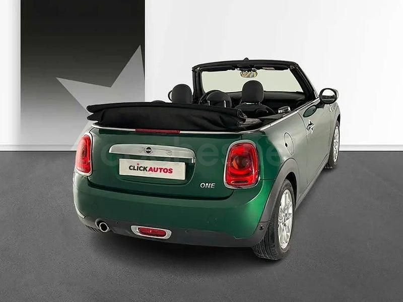 Usado Mini One Cabriolet 102 CV (75 kW) 2020 Verde Descapotable