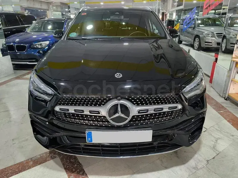 Usado Mercedes GLA220 190 CV (139 kW) 2021 Negro SUV