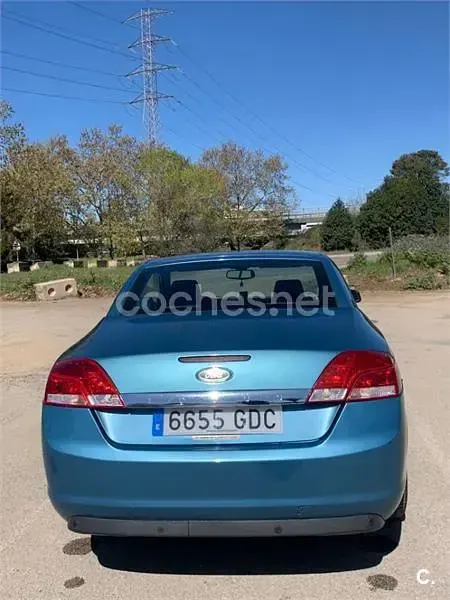 Usado Ford Focus Cabriolet Titanium 145 CV (106 kW) 2008 Azul Descapotable