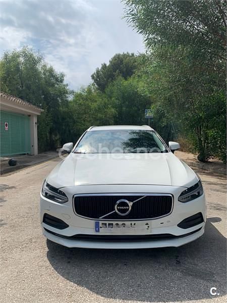 Usado Volvo V90 Momentum 150 CV (110 kW) 2018 Blanco Familiar