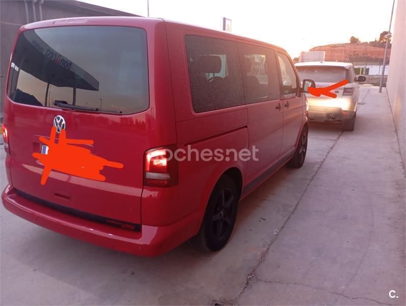 Rojo Usado 2013 VW Multivan Comfortline Monovolumen | 23.800 € (Precio justo) - Imagen 1/2