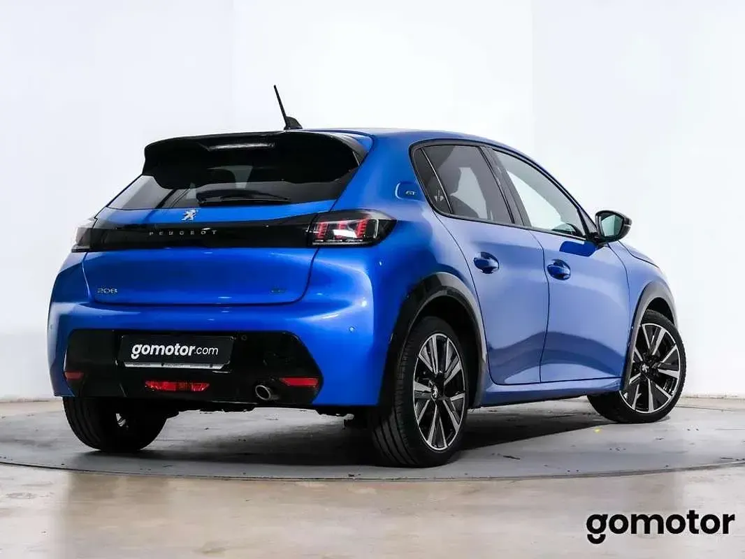Usado Peugeot 208 GTi 101 CV (74 kW) 2022 Azul Utilitario