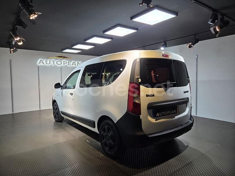 Usado Dacia Dokker Ambiance 90 CV (66 kW) 2016 Blanco Monovolumen