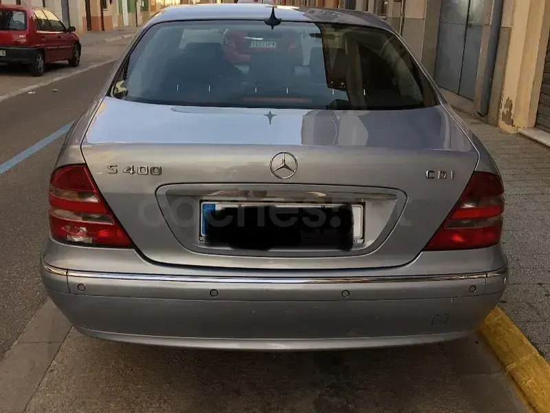 Usado Mercedes S400 250 CV (183 kW) 2002 Gris / plata Berlina