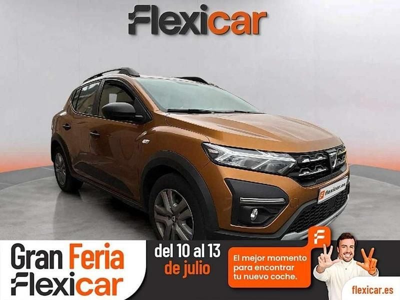 Naranja Usado 2021 Dacia Sandero Comfort Utilitario | 12.990 € (Precio justo) - Imagen 1/4