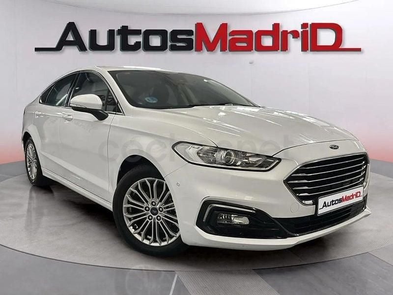 Usado Ford Mondeo Titanium 187 CV (137 kW) 2021 Blanco Berlina