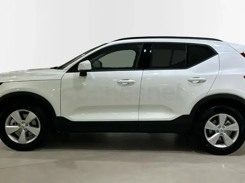 Nuevo Volvo XC40 163 CV (119 kW) 2026 Blanco SUV