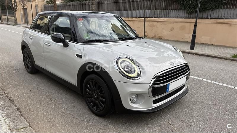 Usado Mini Cooper 136 CV (100 kW) 2019 Gris / plata Utilitario