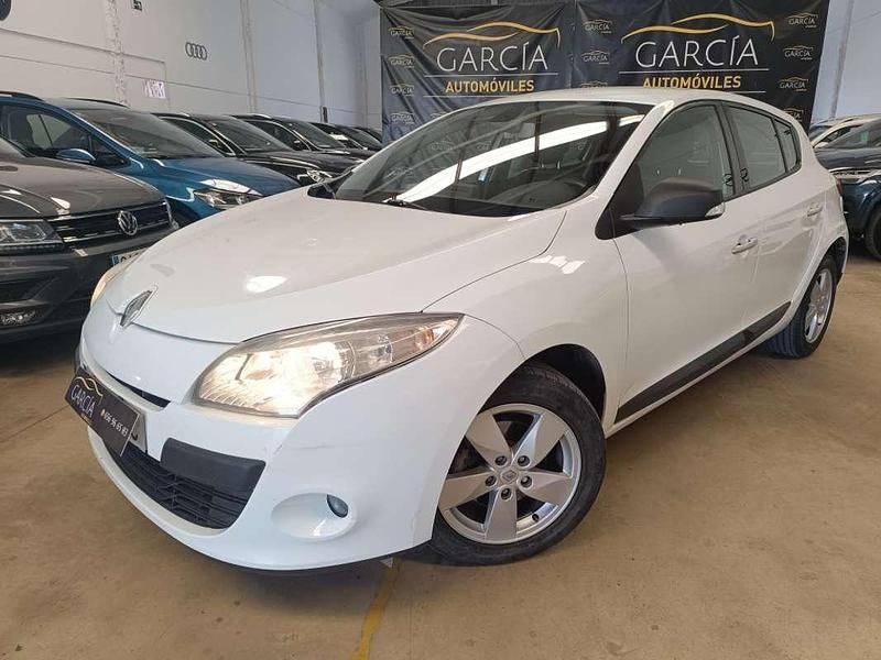 Blanco Usado 2012 Renault Mégane III Business Utilitario | 6999 € (Precio justo) - Imagen 1/4