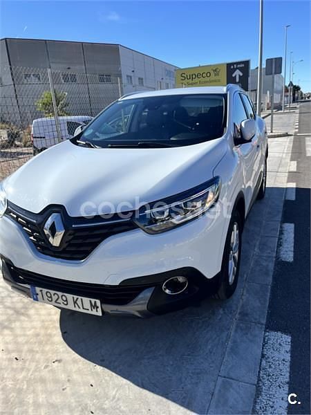 Blanco Usado 2018 Renault Kadjar Zen SUV | 8500 € (Super precio) - Imagen 1/4