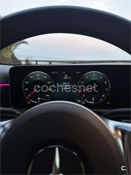 Usado Mercedes A180 136 CV (100 kW) 2020 Negro Berlina