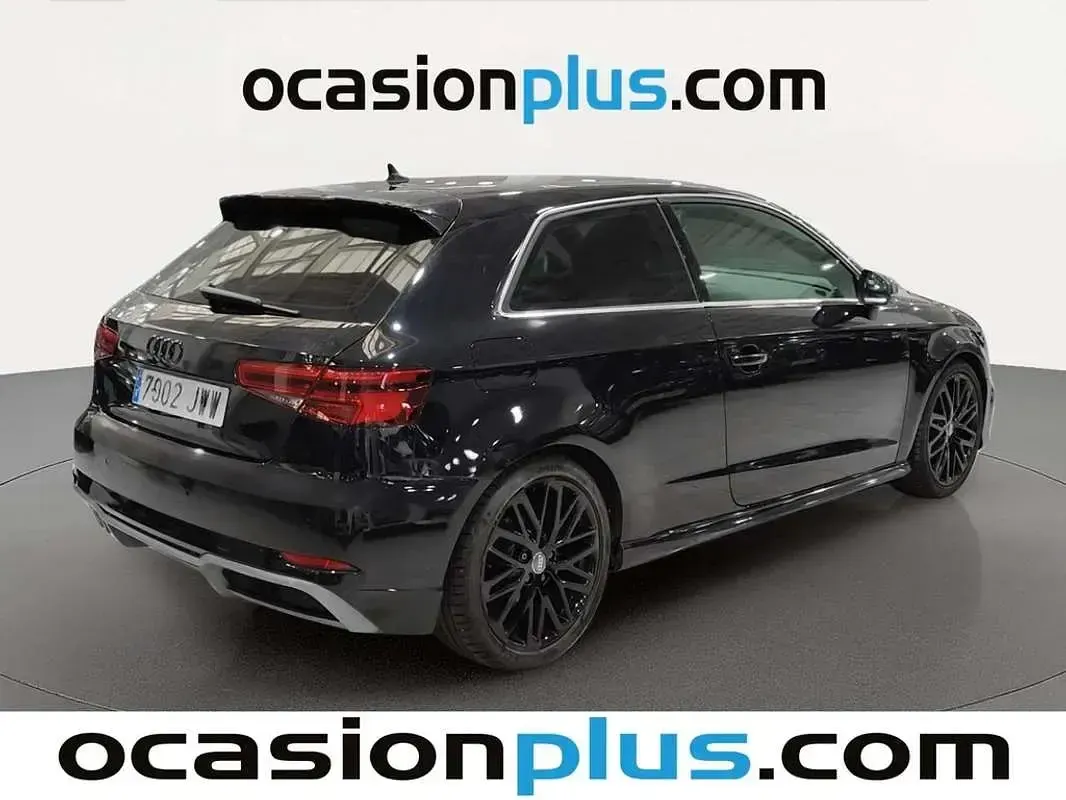 Usado Audi A3 S-Line 150 CV (110 kW) 2017 Negro Utilitario