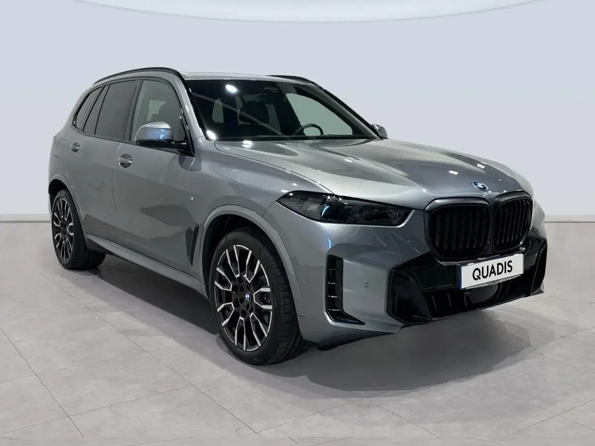 Nuevo BMW X5 xLine 489 CV (359 kW) 2026 Gris SUV