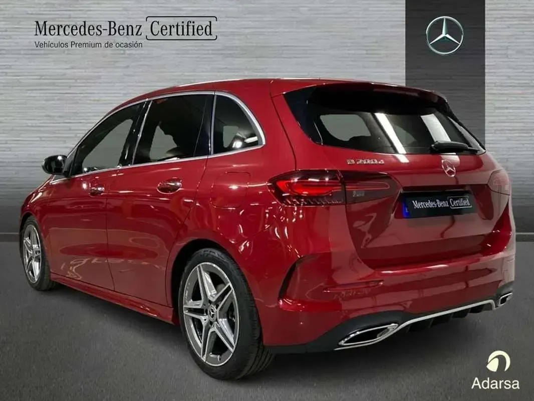 Usado Mercedes B200 AMG line 150 CV (110 kW) 2024 Utilitario