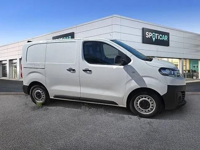 Begagnad Citroën Jumpy Comfort 115 HK (84 kW) 2018 Vit Minibuss