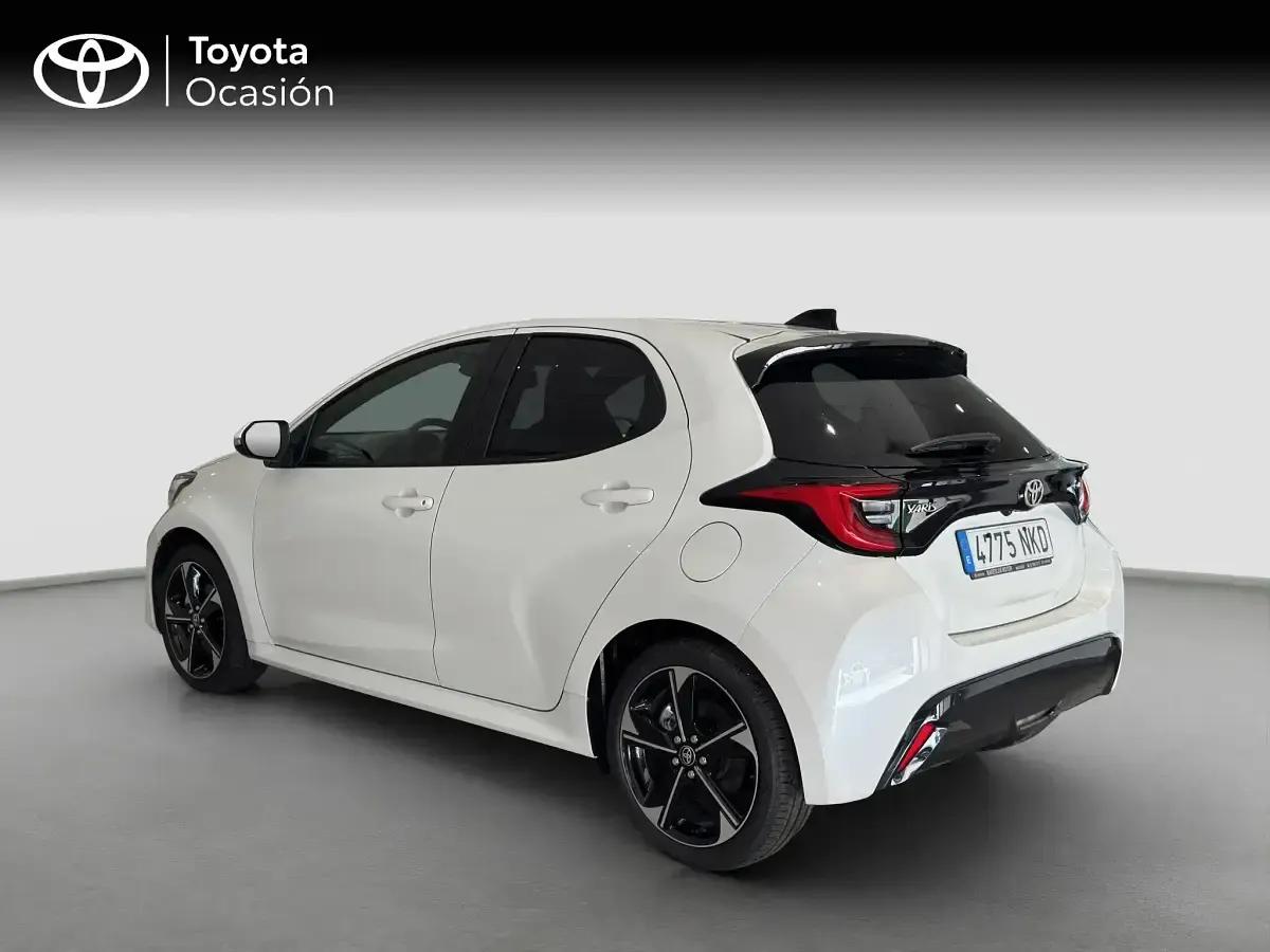 Nuevo Toyota Yaris Style 116 CV (85 kW) 2026 Blanco Utilitario