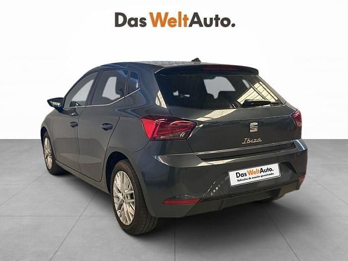 Usado Seat Ibiza 115 CV (84 kW) 2025 Gris Utilitario