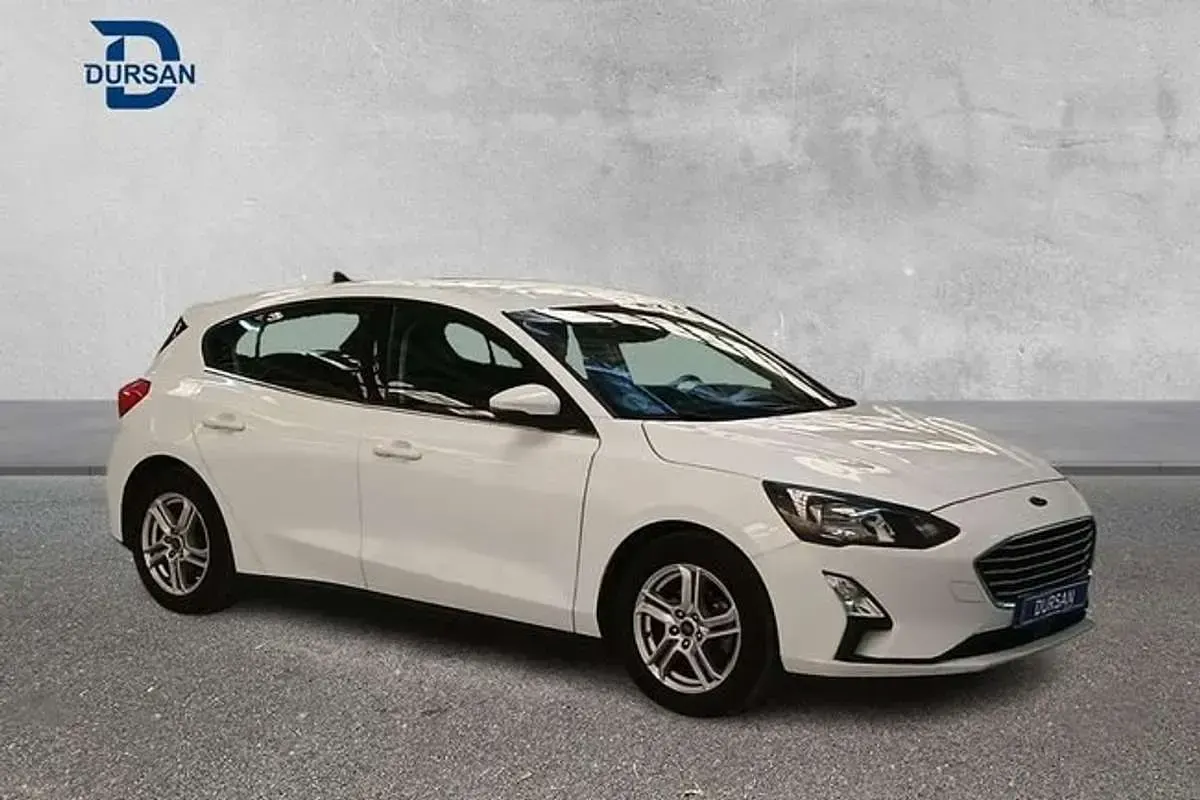Usado Ford Focus Trend 95 CV (69 kW) 2021 Blanco Utilitario