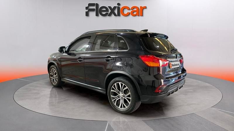Usado Mitsubishi ASX Motion 117 CV (86 kW) 2018 Negro SUV