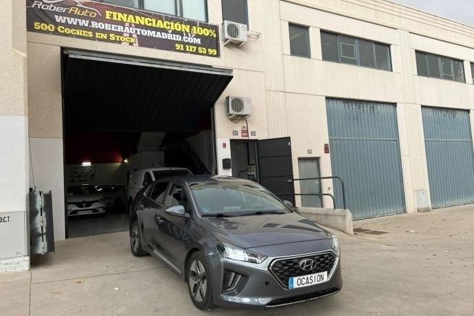 Usado Hyundai Ioniq 141 CV (103 kW) 2021 Negro Utilitario