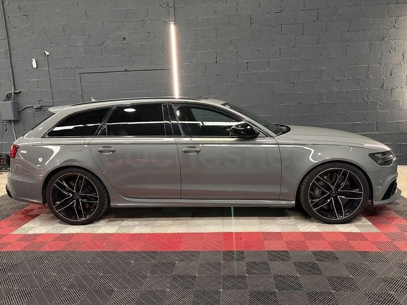Usado Audi RS6 Performance 605 CV (444 kW) 2017 Gris / plata Familiar