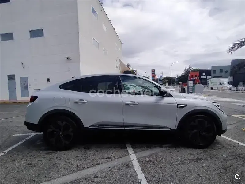 Usado Renault Arkana RS Line 160 CV (117 kW) 2021 Blanco SUV