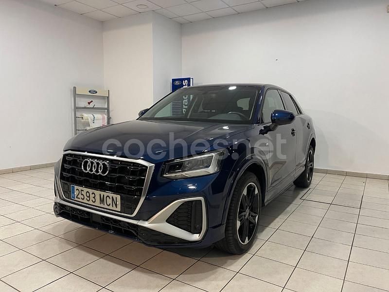 Usado Audi Q2 S-Line 116 CV (85 kW) 2023 Azul SUV