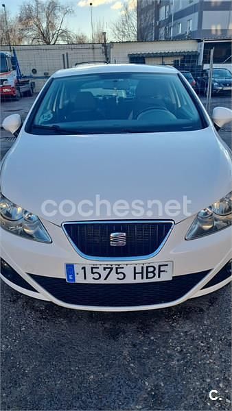Blanco Usado 2011 Seat Ibiza SC Style Utilitario | 4200 € (Precio justo) - Imagen 1/4