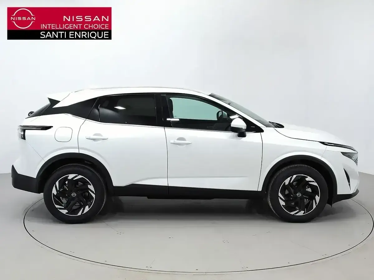 Usado Nissan Qashqai N-Connecta 140 CV (102 kW) 2024 Blanco SUV