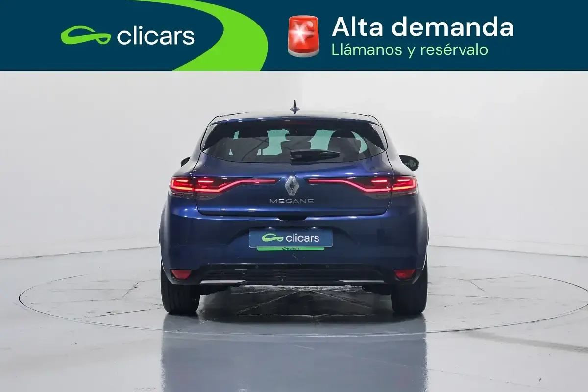 Usado Renault Mégane II Zen 115 CV (84 kW) 2021 Azul Berlina