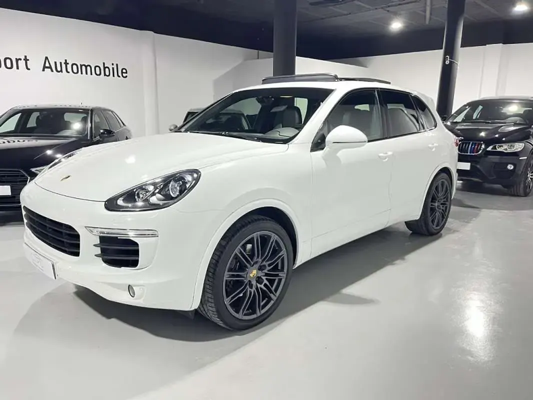 Usado Porsche Cayenne 262 CV (192 kW) 2015 Blanco SUV