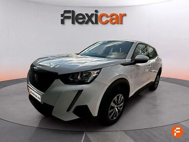 Usado Peugeot 2008 Active 100 CV (73 kW) 2021 Blanco SUV