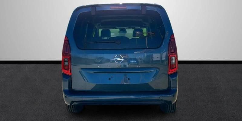 Nuevo Opel Combo S 101 CV (74 kW) 2026 Azul Berlina