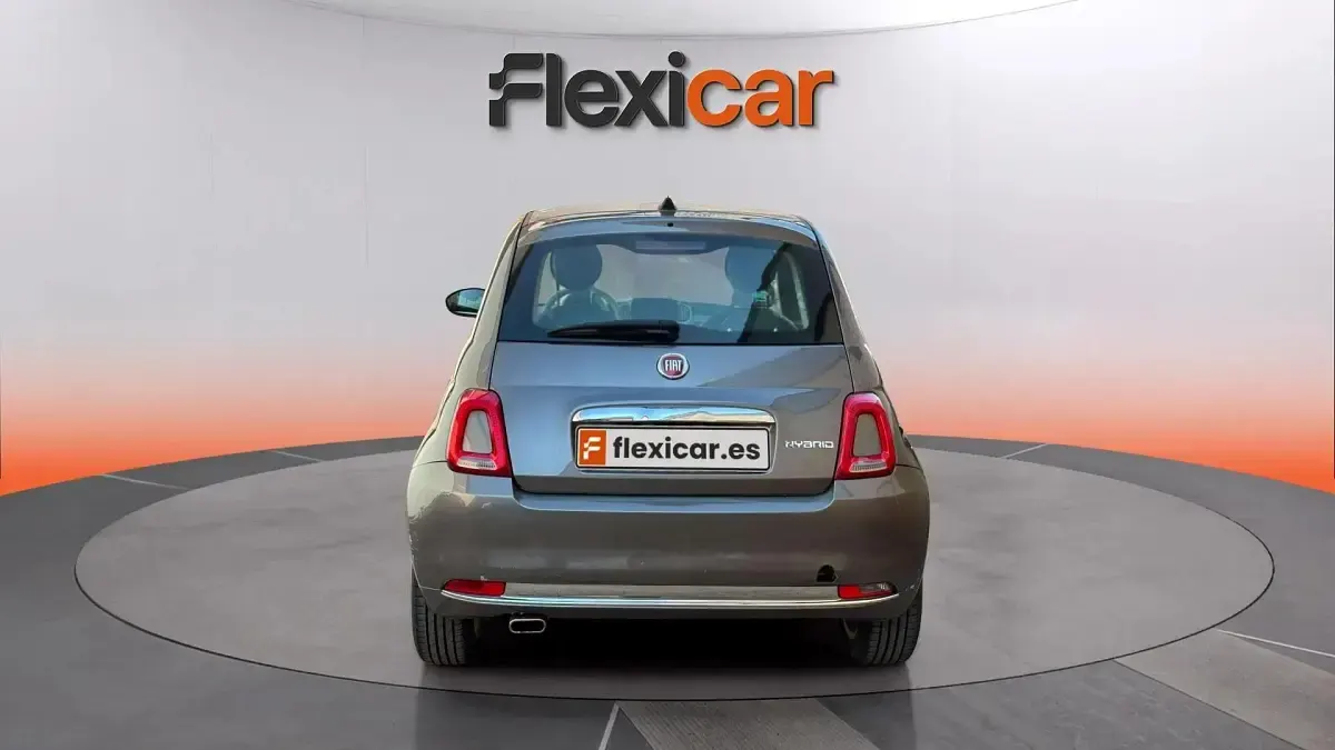Usado Fiat 500 Dolcevita 71 CV (52 kW) 2021 Gris Berlina